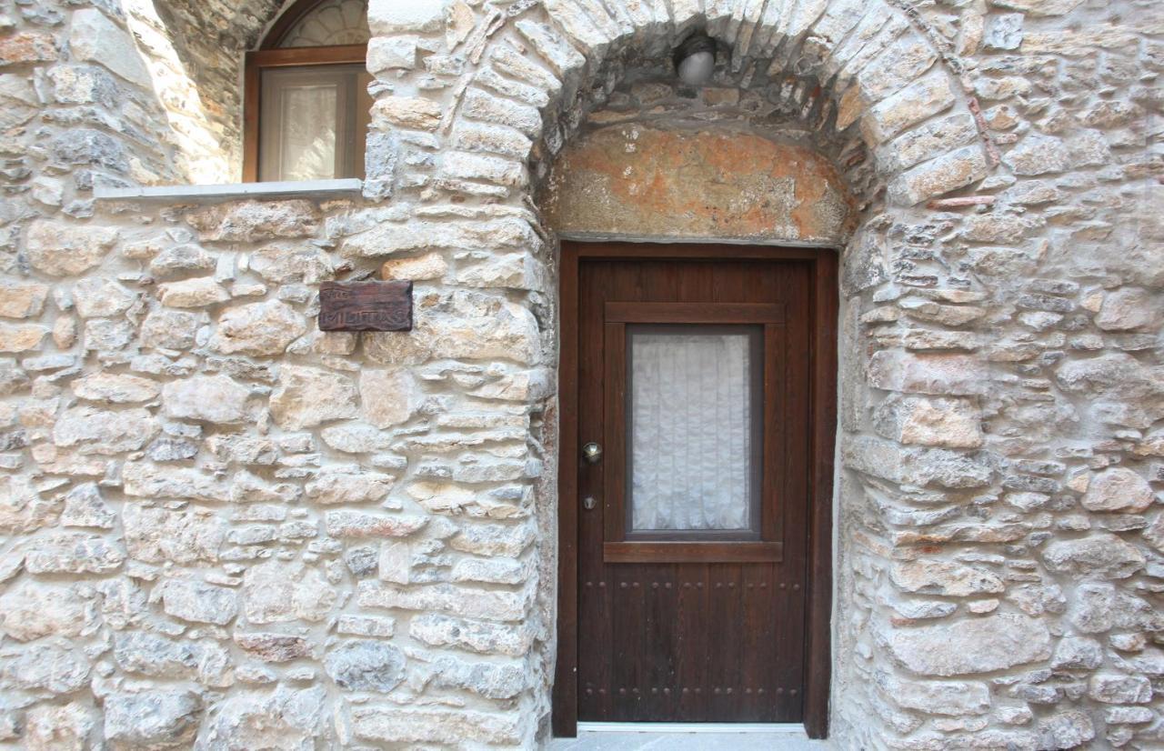 Stoes Traditional Suites Mesta Exterior photo
