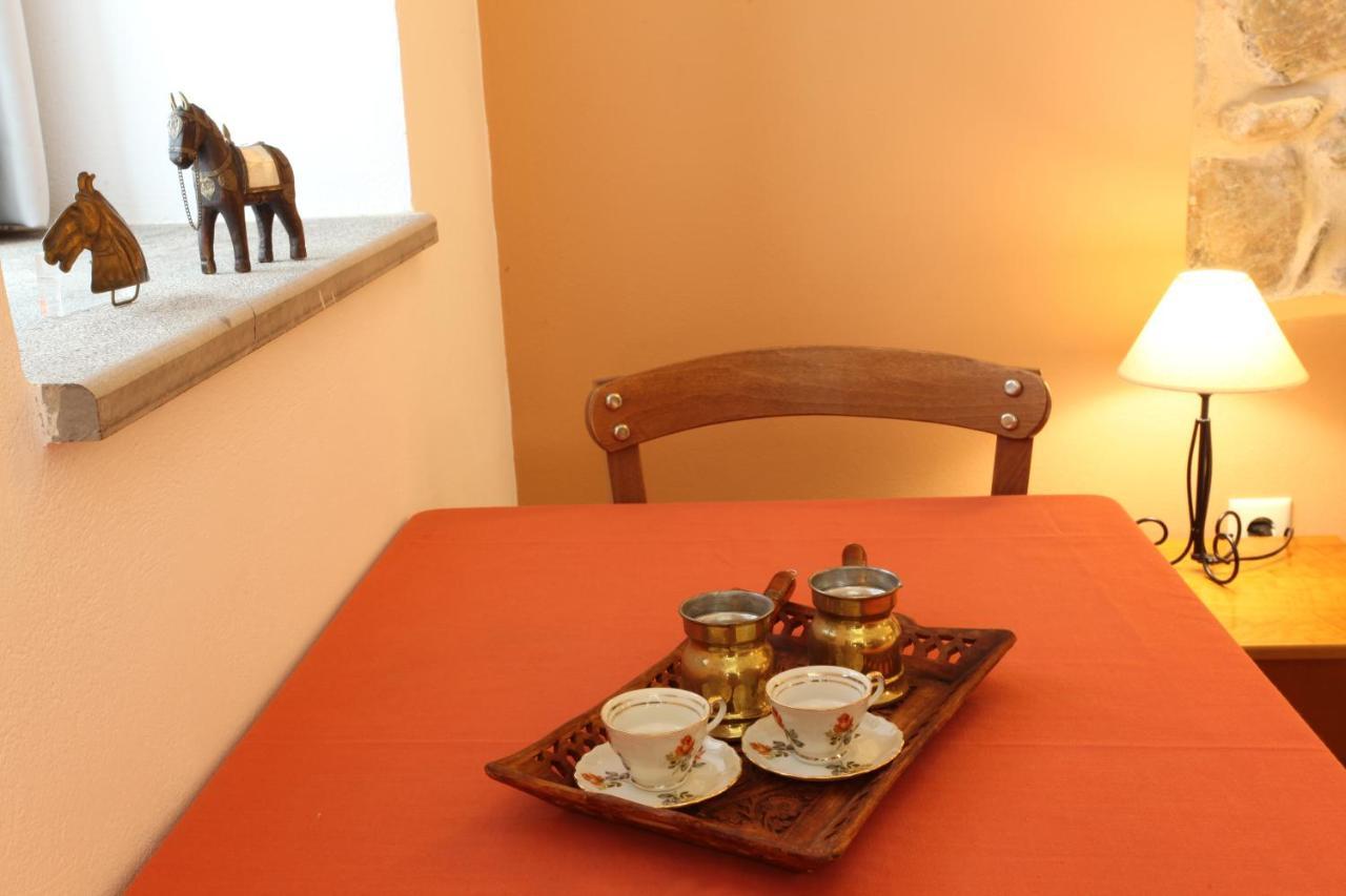 Stoes Traditional Suites Mesta Exterior photo